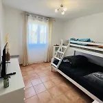 아파트 Maison A 700m De La 봄레미모사